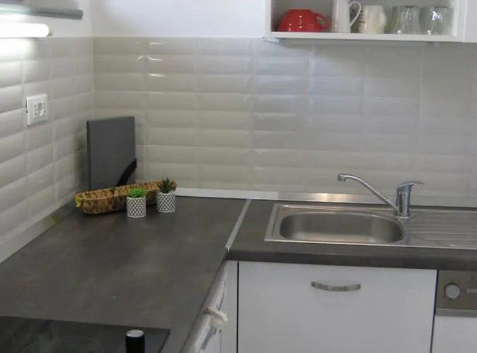 Peninsula Apartman *